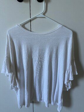 White Velvet by Graham and Spencer T-shirt - size medium